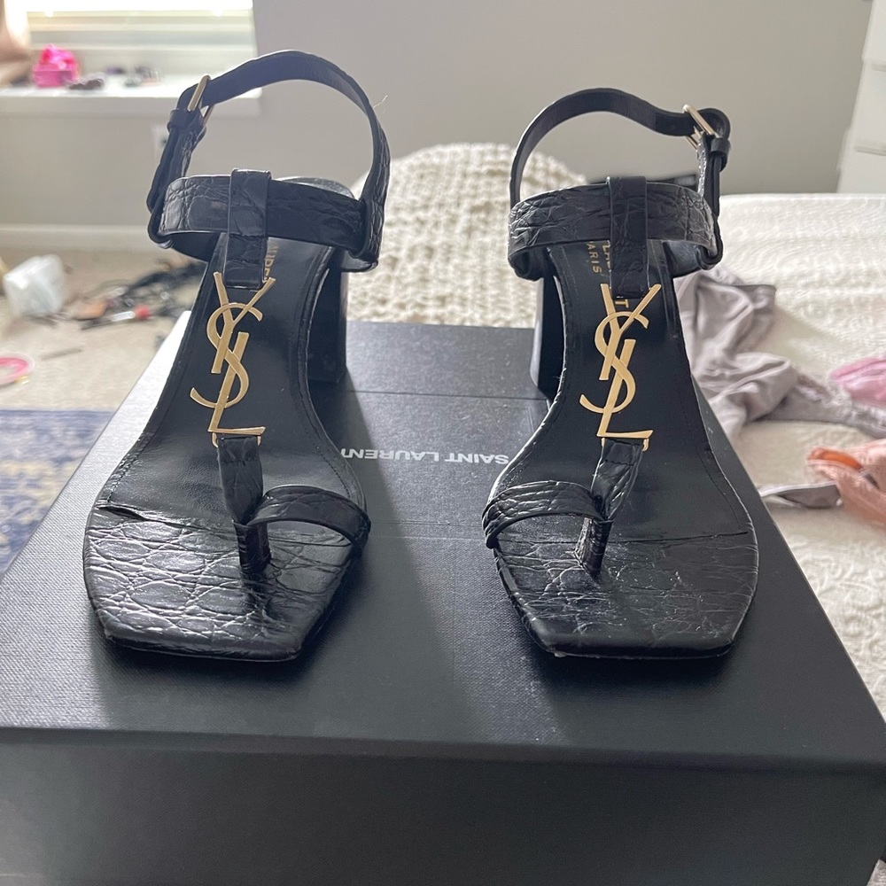 Yves saint laurent heels